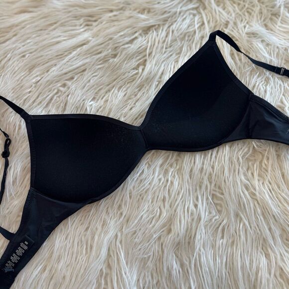 Skims Wireless Form Push Up Plunge Bra Onyx Size 32D - Picture 5 of 6